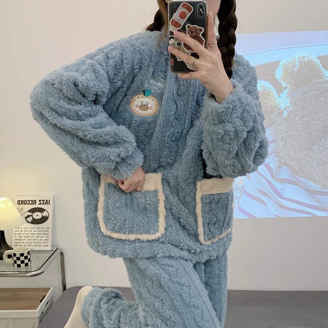 珊瑚绒睡衣女春秋冬季法兰绒长袖卡通可爱加厚加绒保暖家居服套装