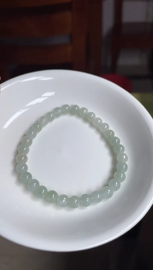 【闪购商品】翡翠手链未镶嵌卡5.8