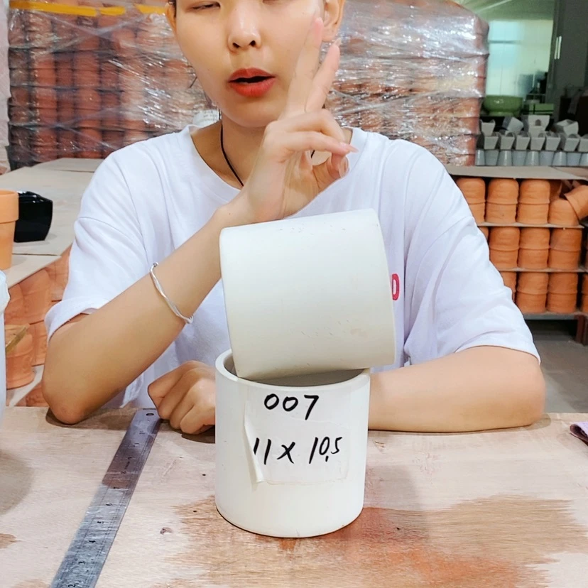 【闪购商品】红陶20CM以下007-2