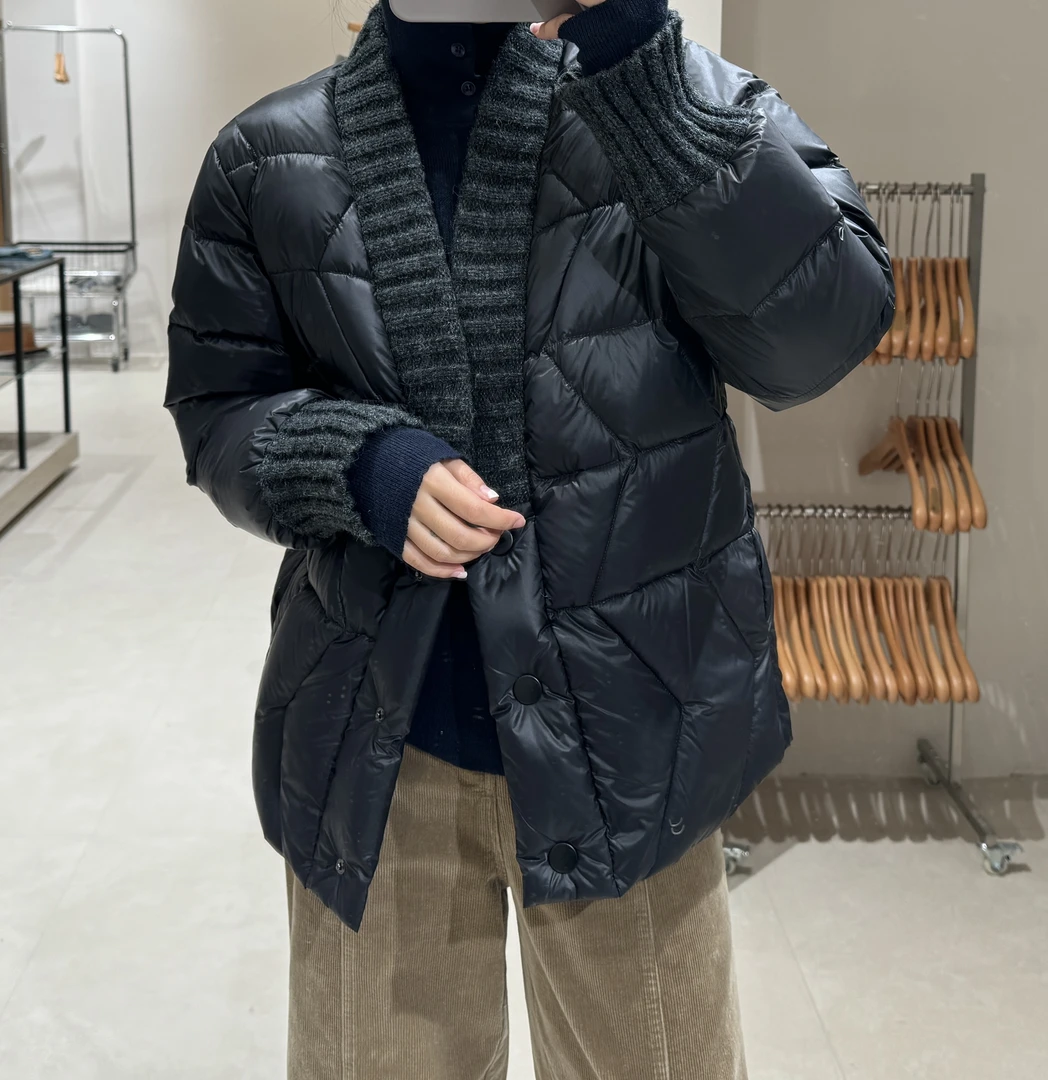 针织拼接宽松羽绒服