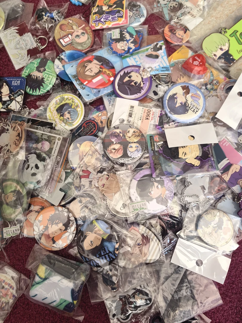 日漫动漫周边吧唧立牌钥匙扣