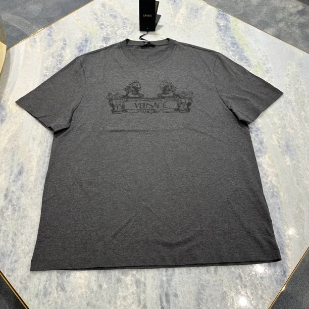 未使用 VERSACE/范思哲 范思哲品牌男士短袖