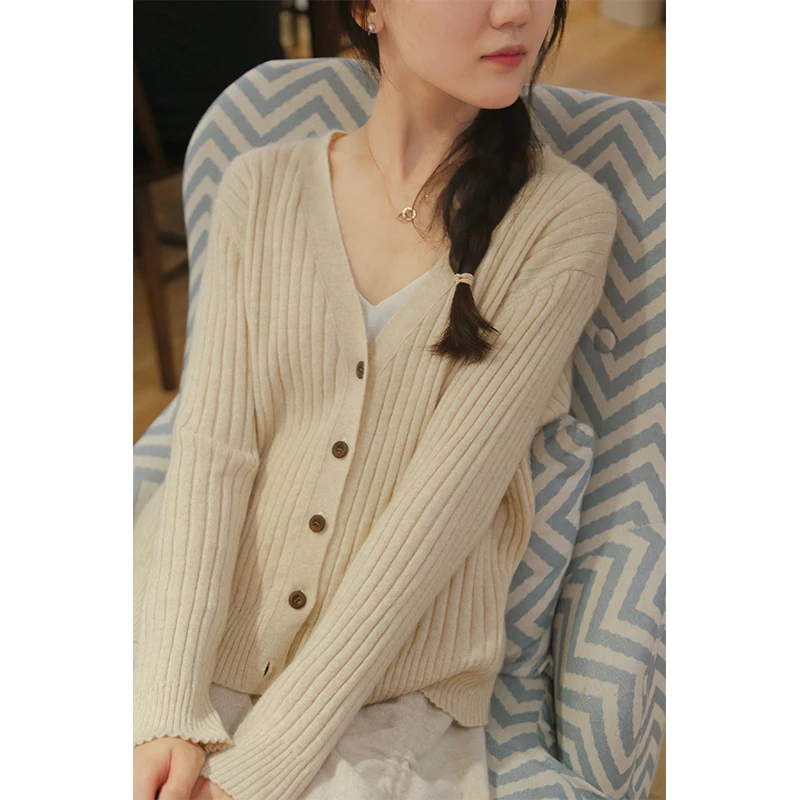 润帛 针织加密纯羊绒坑条开衫女时尚百搭宽条绞花长袖V领外套秋冬