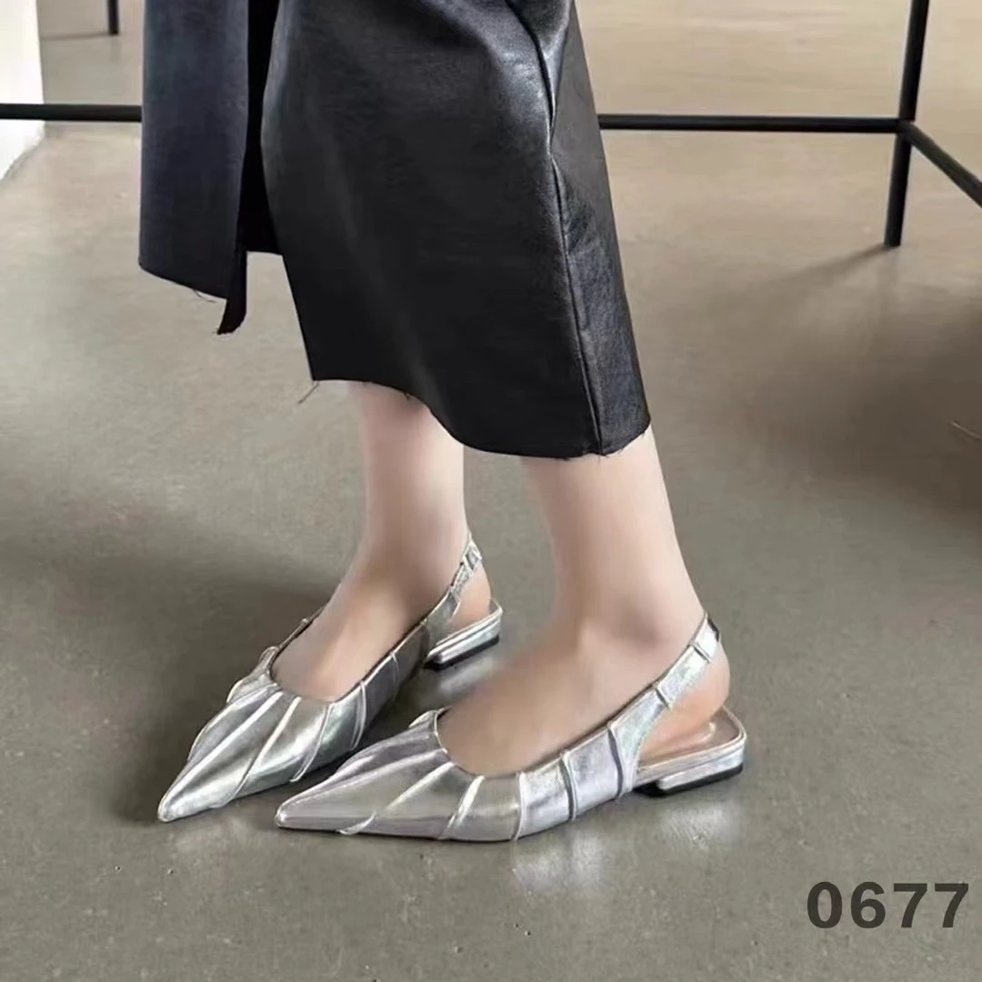 御姐bi备！经典款尖头凉鞋 包头单鞋女0677