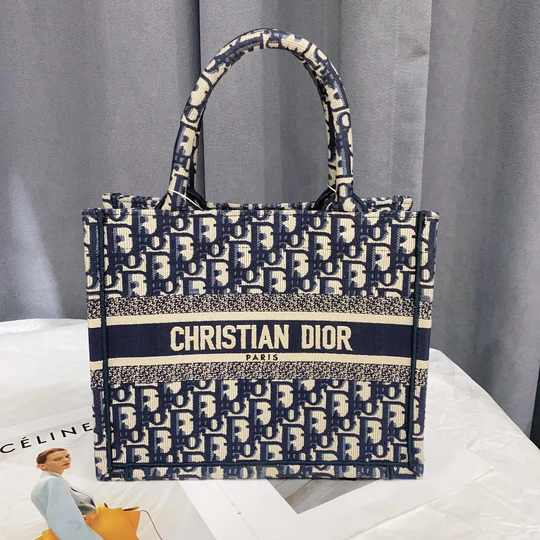 99新 Dior/迪奥 dior tote新款小号蓝色手提肩包/公价25500/严选