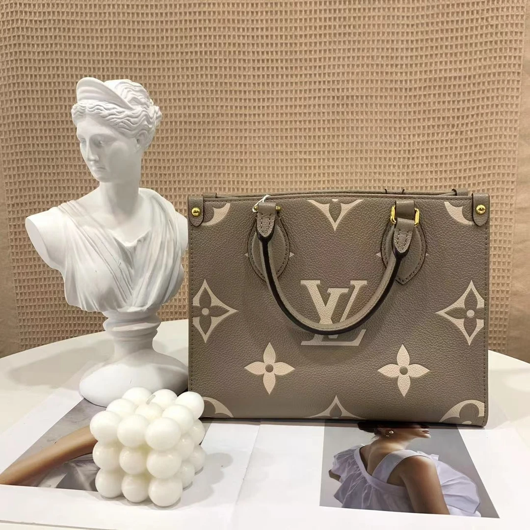 99新 LouisVuitton/路易威登 onthego mini大象灰/公价25600/严选