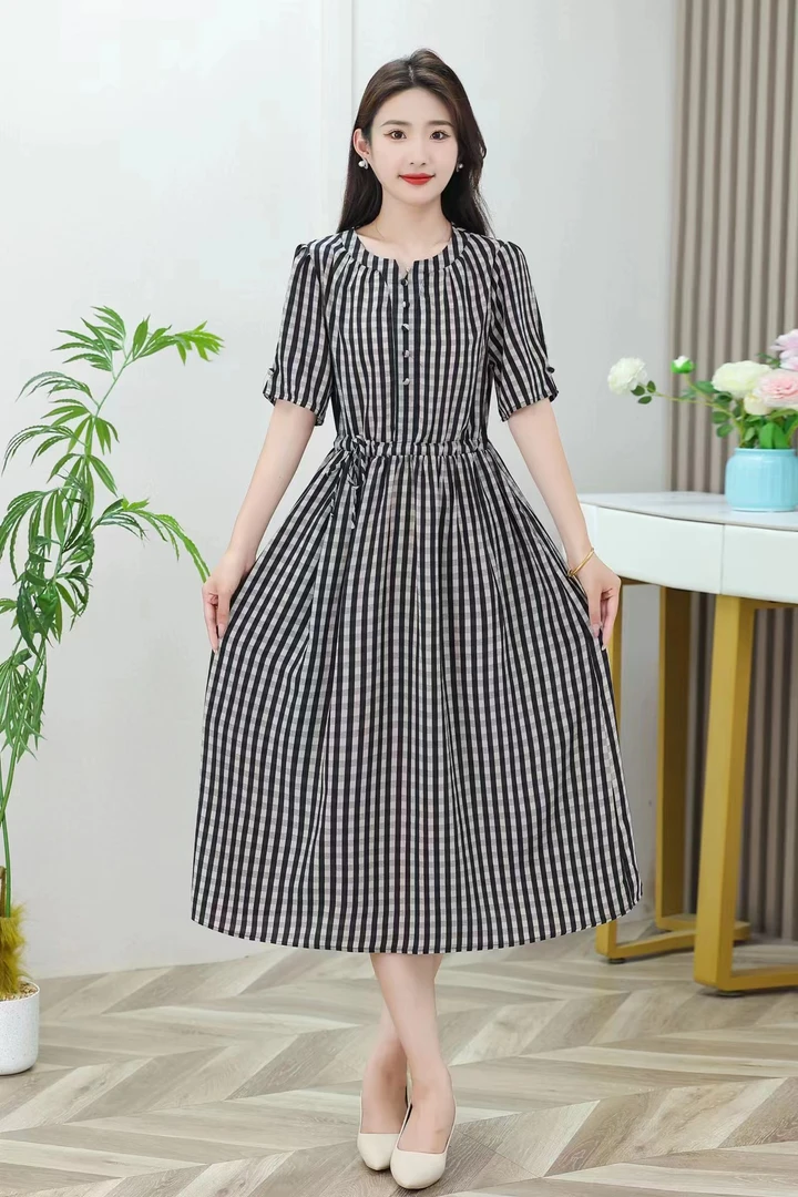 X-O-9808夏季新款时尚气质优雅修身显瘦格子条纹连衣裙洋气减龄
