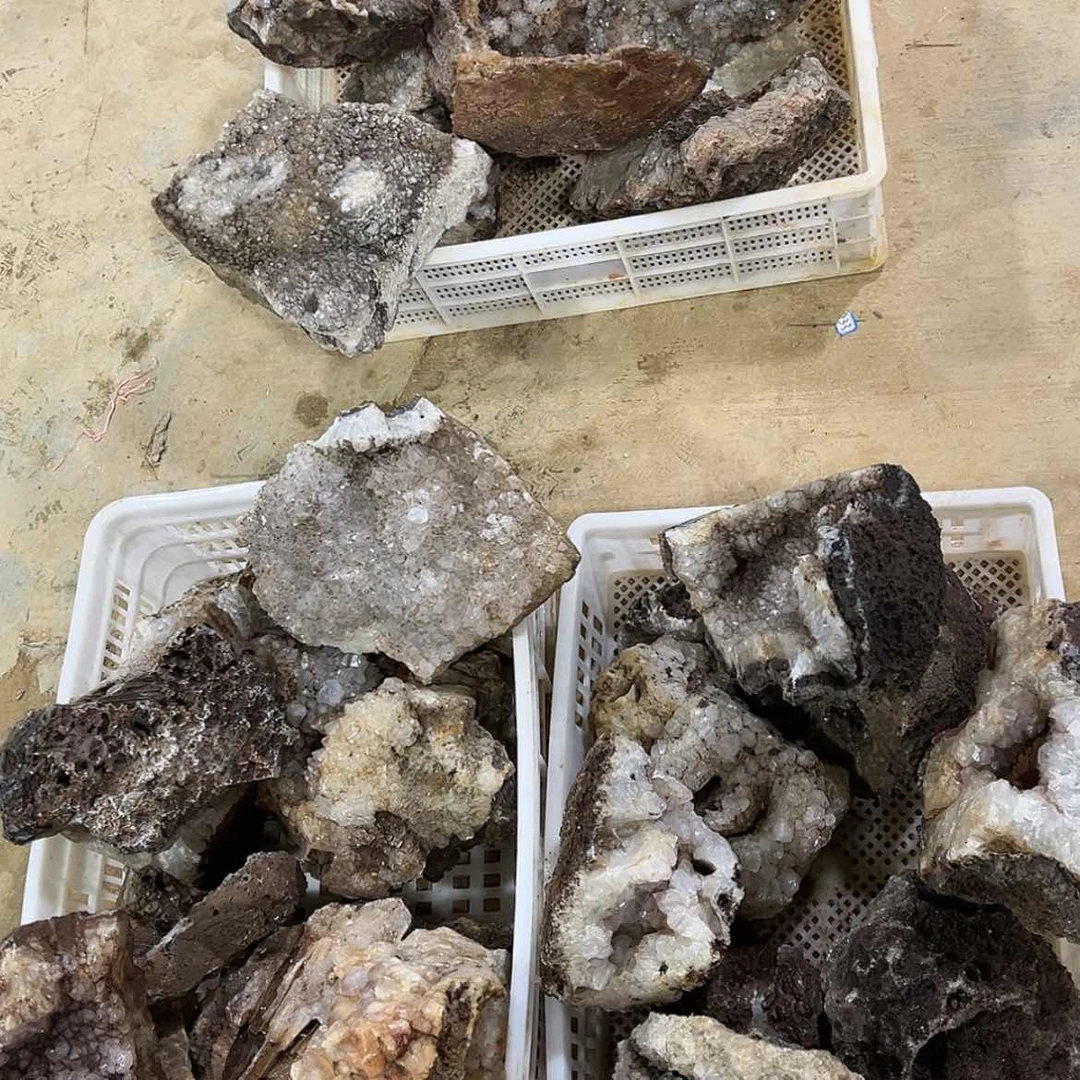 【闪购商品】水晶.未镶嵌3筐