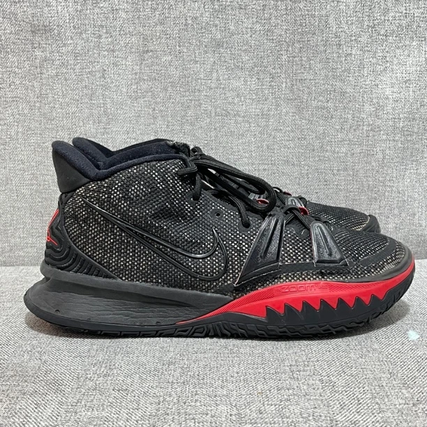40.5码 Nike Kyrie 7 欧文7 实战 篮球鞋 公价1439 二手/瑕疵