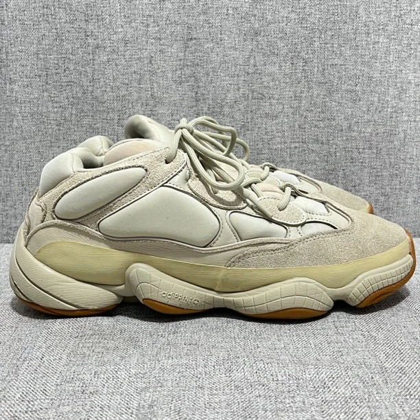 44.5码 adidas Yeezy 500 休闲鞋 公价1919 二手 内衬鞋面磨损