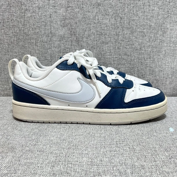 40码 Nike Court Borough 2 复古时尚 休闲 板鞋 公价599 二手