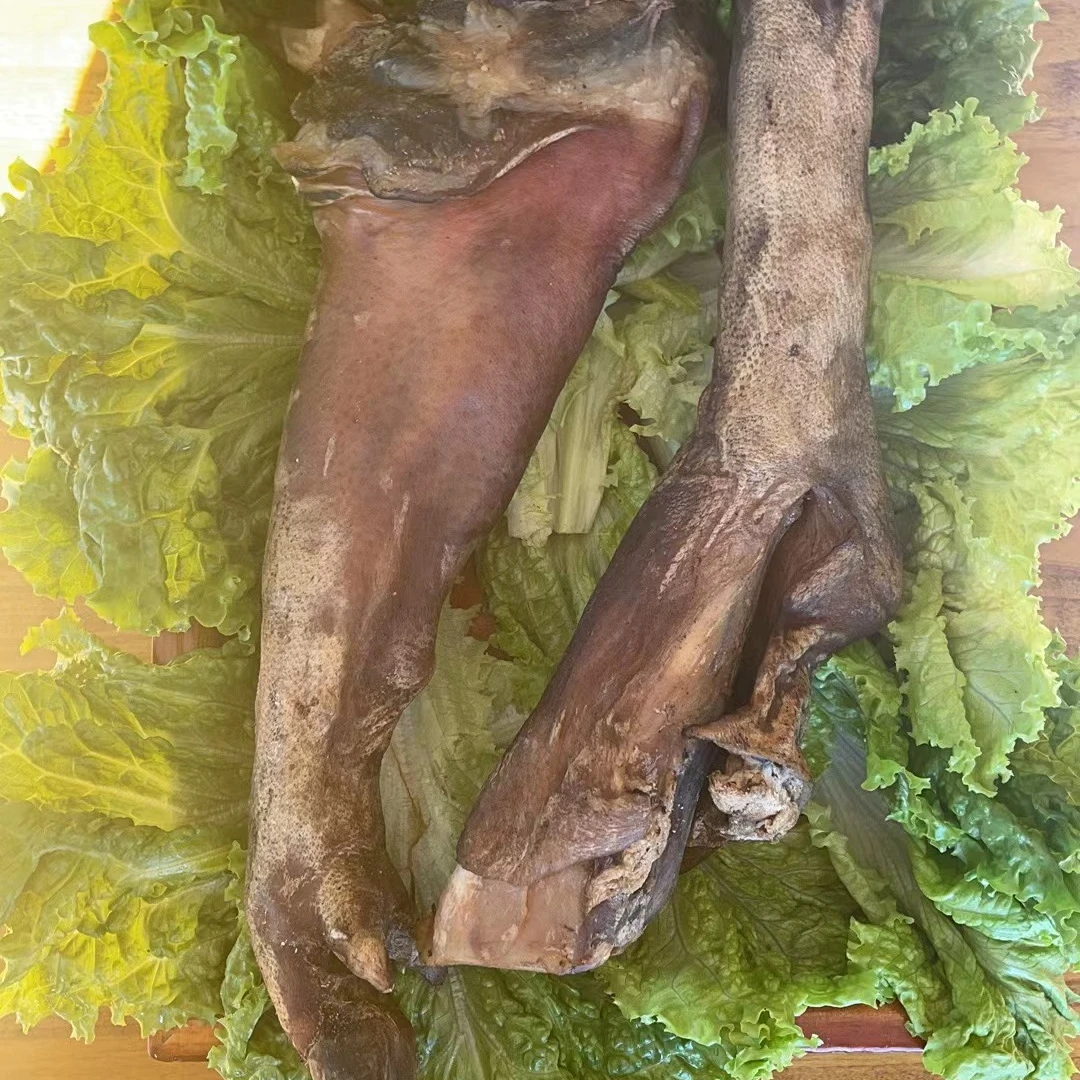 藏香猪腊猪脚4斤¥ 200元（全国包邮）