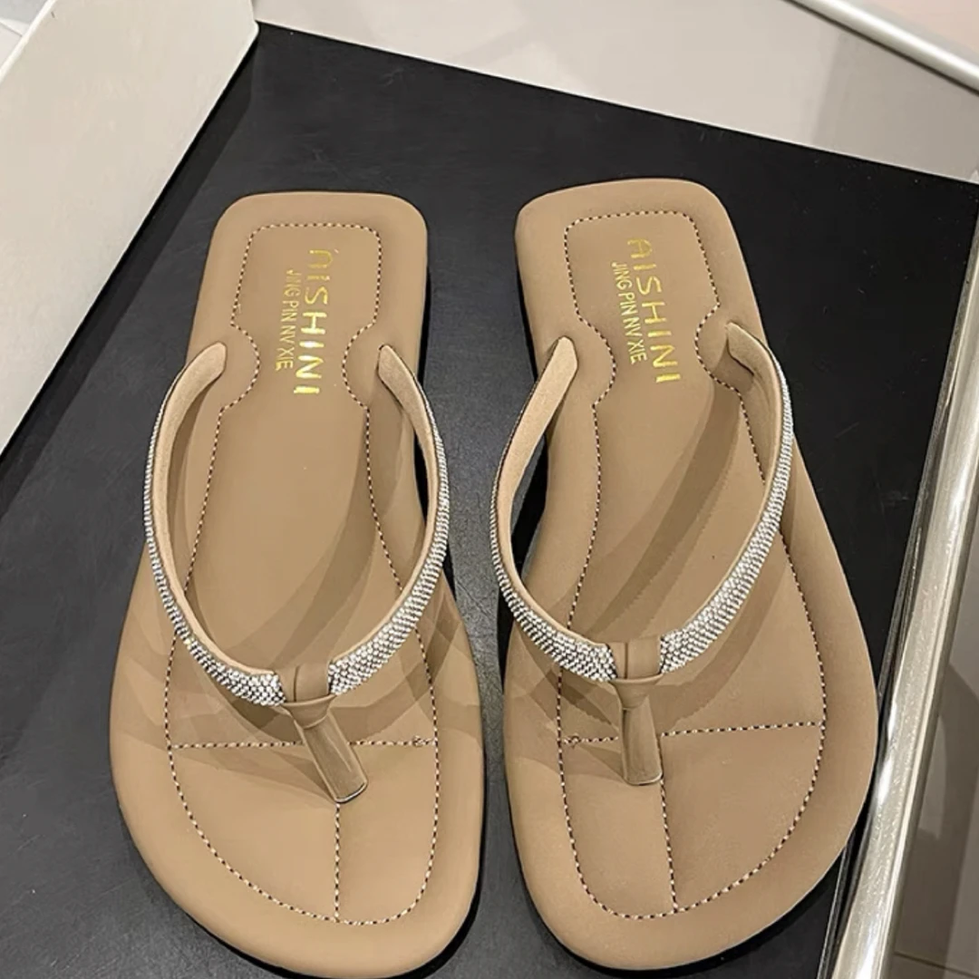 62平底人字拖鞋女夏季新款防滑沙滩鞋潮流软底凉拖