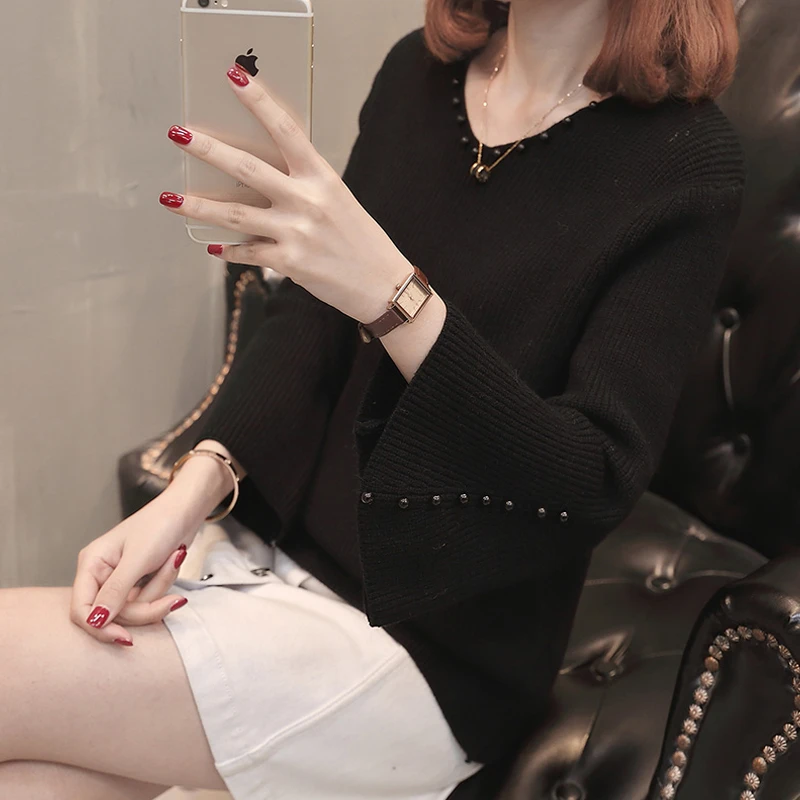 春秋新款女装2025春装毛衣女套头钉珠韩版宽松短款V领针织衫上衣