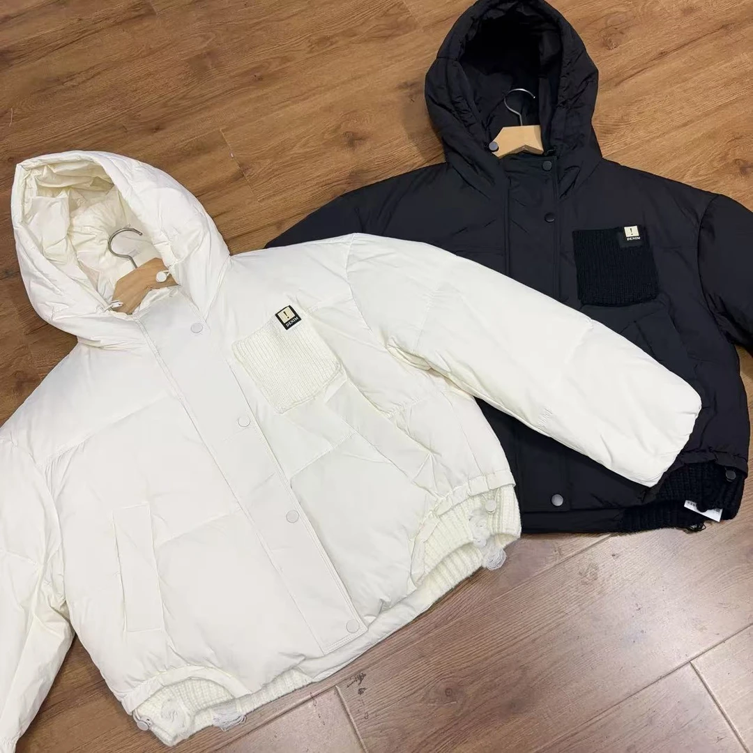 7027女羽绒服两色可选针织小口袋连帽羽绒服