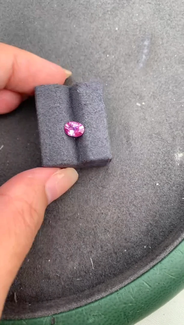 【闪购商品】彩色蓝宝石裸石未镶嵌1ct粉蓝宝