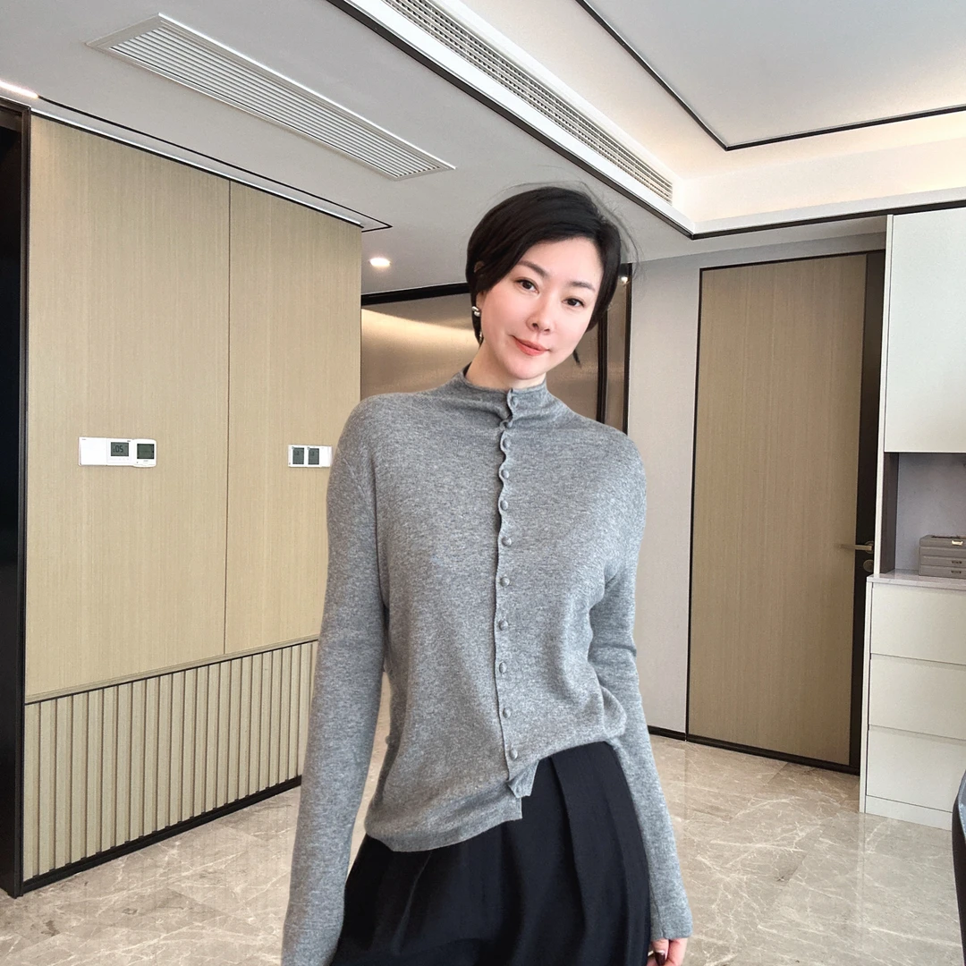 秋冬绵羊毛高领针织开衫C002