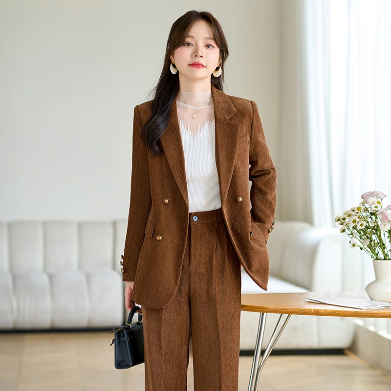 咖啡色灯芯绒西装外套女秋冬2025新款韩版双排扣休闲显瘦气质西服