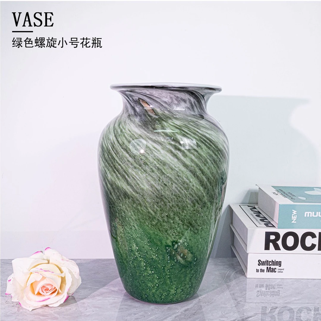 [色彩]欧式轻奢时尚绿螺旋渐变琉璃花瓶桌面简约花卉装饰花器J309
