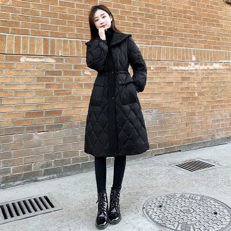 2024年冬季新款娃娃领赫本风黑色棉服女中长款小个子收腰棉衣外套