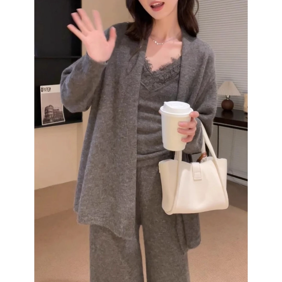 高级感灰色毛衣外套女秋季新款慵懒风宽松显瘦针织开衫上衣三件套