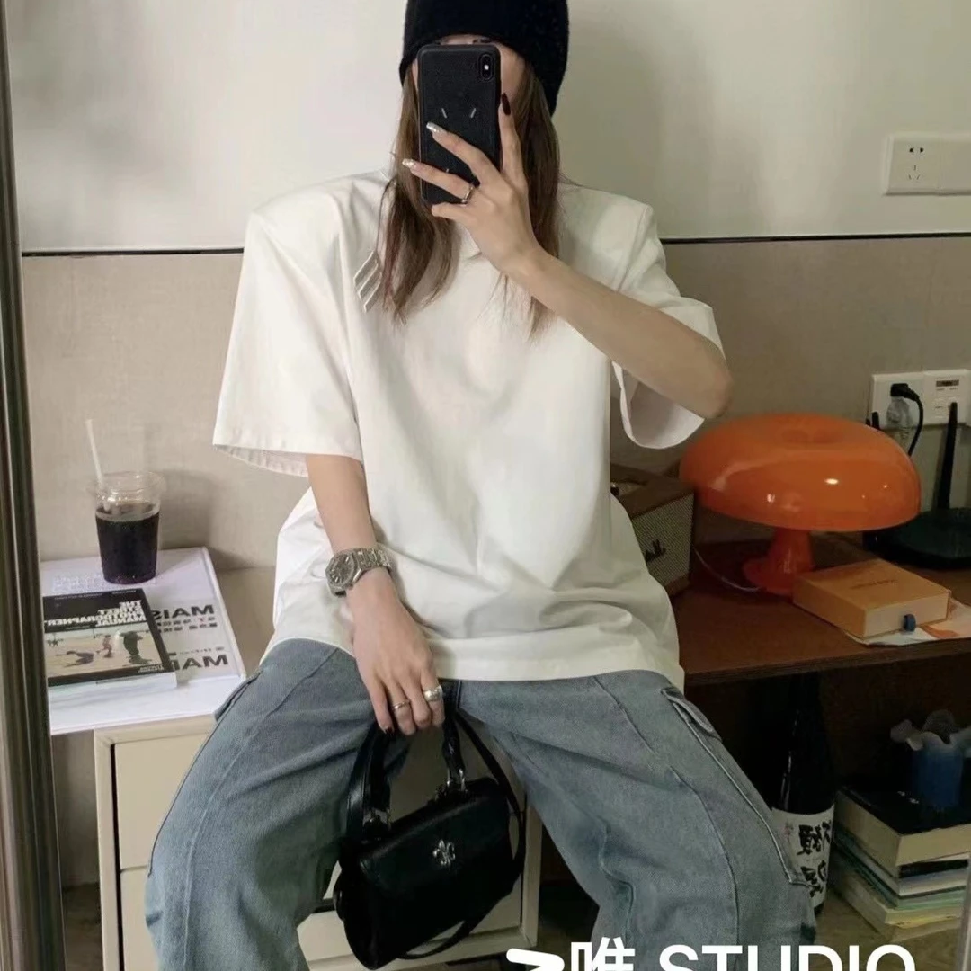 欧货宽松休闲小众设计感早秋款垫肩短袖T恤女