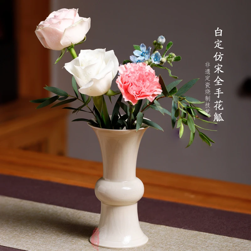 定窑曲阳原产地定瓷全手仿宋刻花花觚桌面花插摆件五供瓷器花瓶