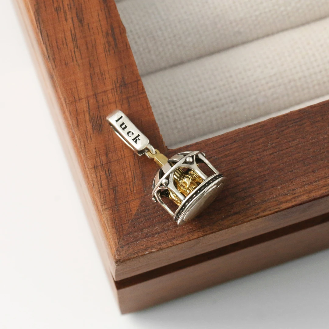 铜合金吊坠 金银拼色旋转木马单独万能扣吊坠女项链单坠饰品挂件