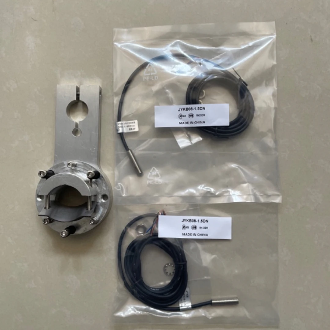 数控火焰等离子切割机小防碰撞夹具带接近开关割枪孔径20至40mm