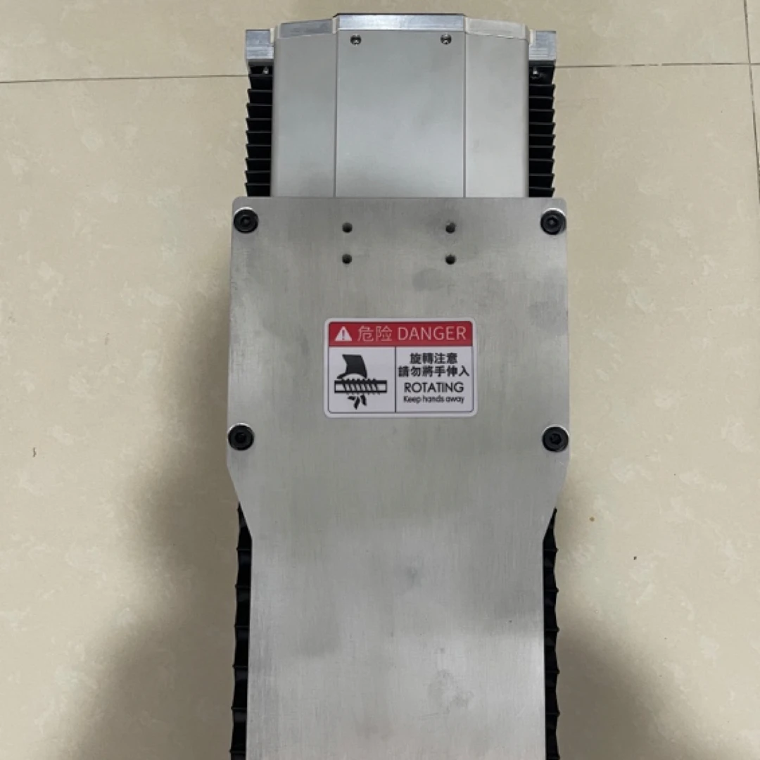 重型激光切割机升降体行程200mm。数控激光切割机,激光升降体
