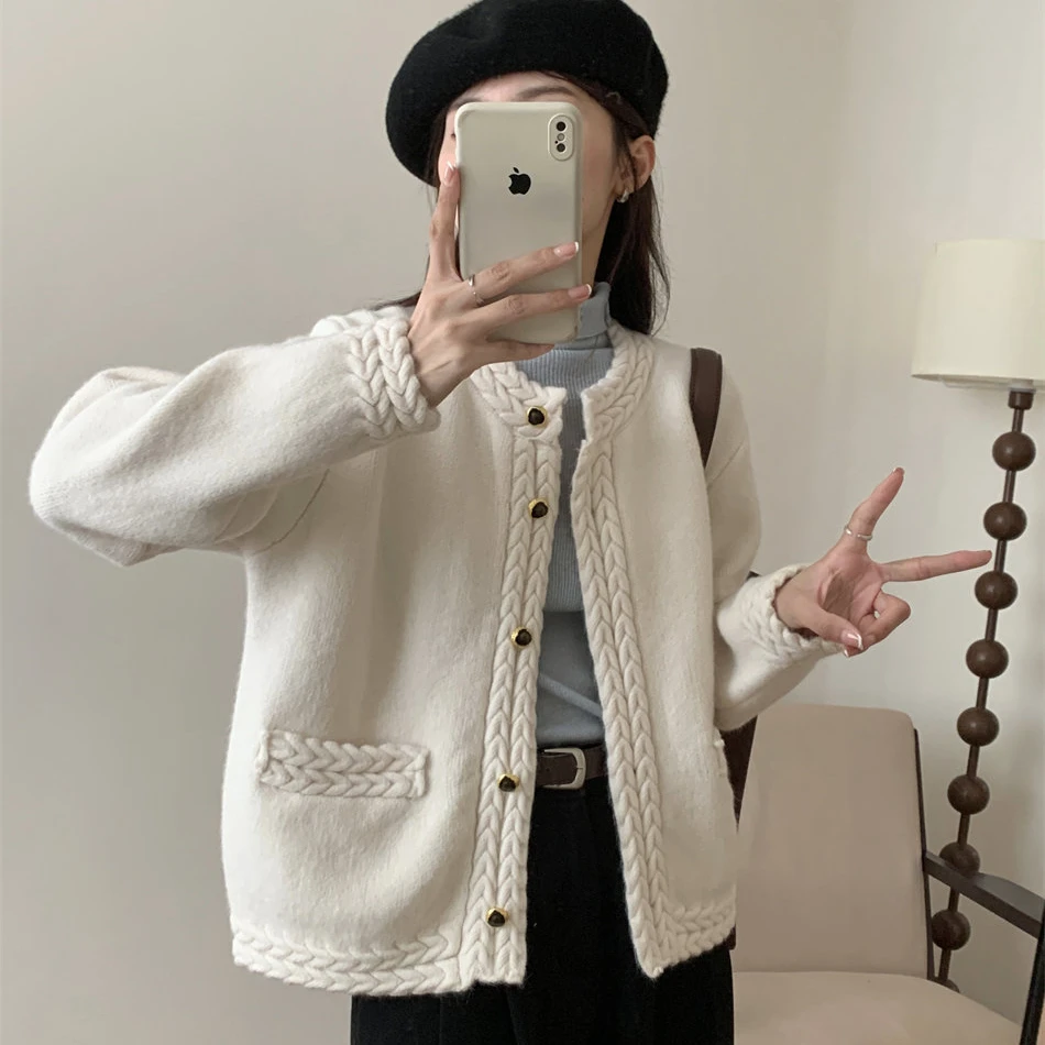 法式复古小香风针织开衫2024新款女秋冬季时尚百搭高级感毛衣外套