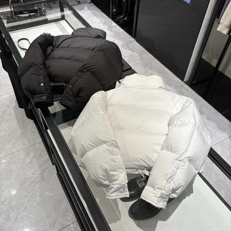 24年秋冬女装 法式冬季内外双色拉链面包款立领羽绒服外套-W110