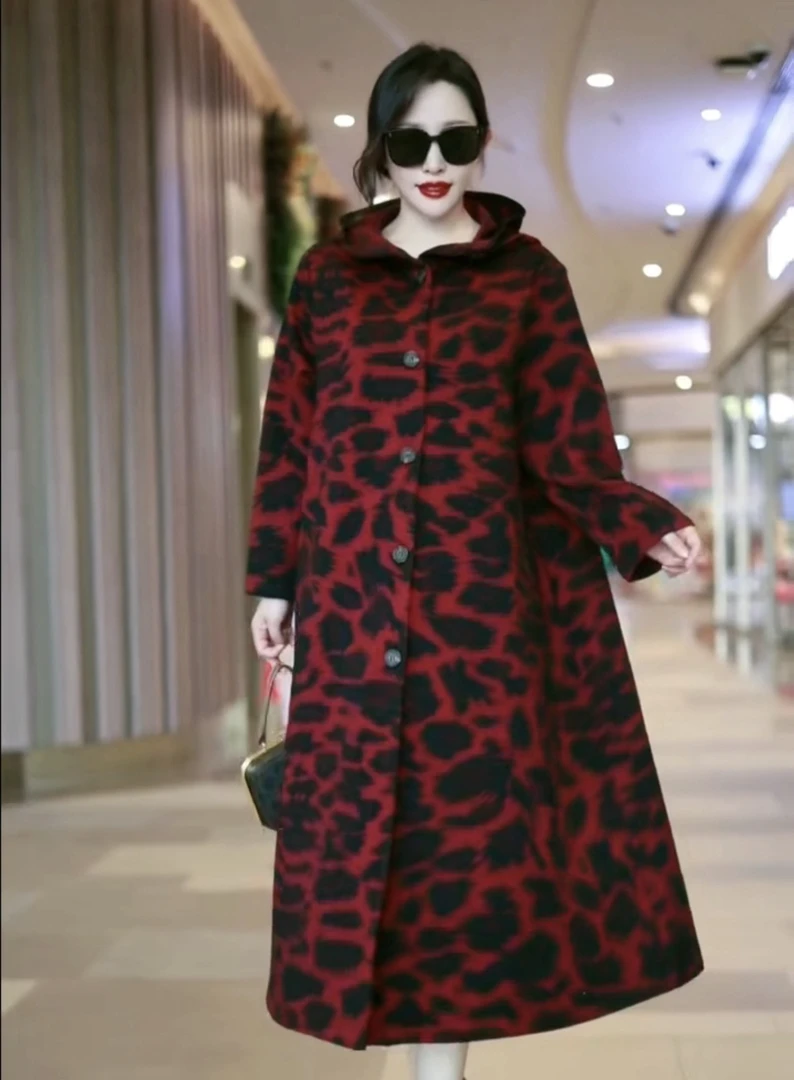 5798连帽时尚修身气质外套