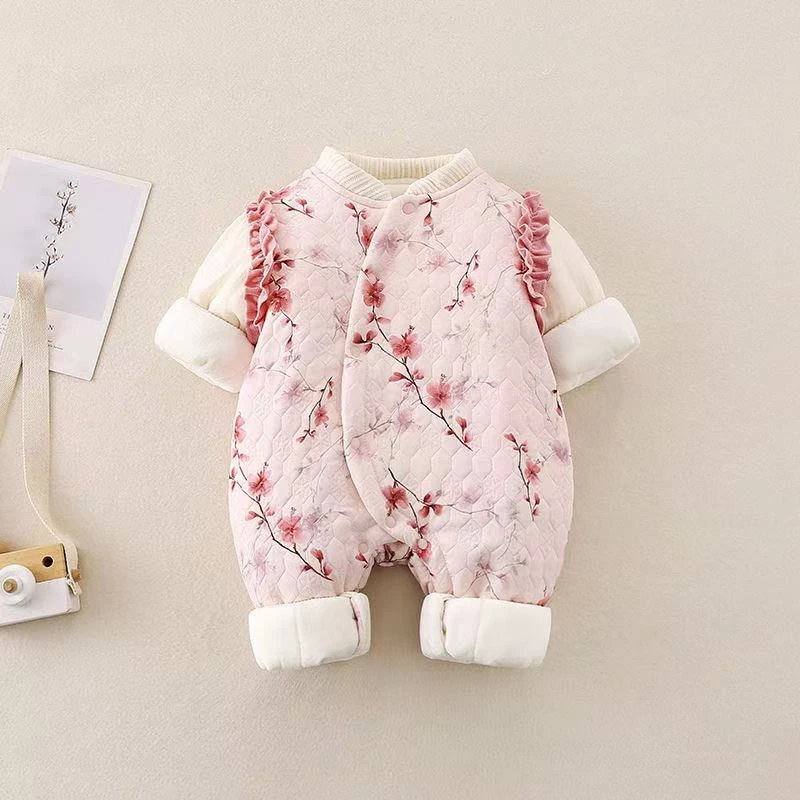 婴儿哈衣冬装加绒外出服保暖连体衣抱衣加厚毛衣宝宝衣服冬季爬服