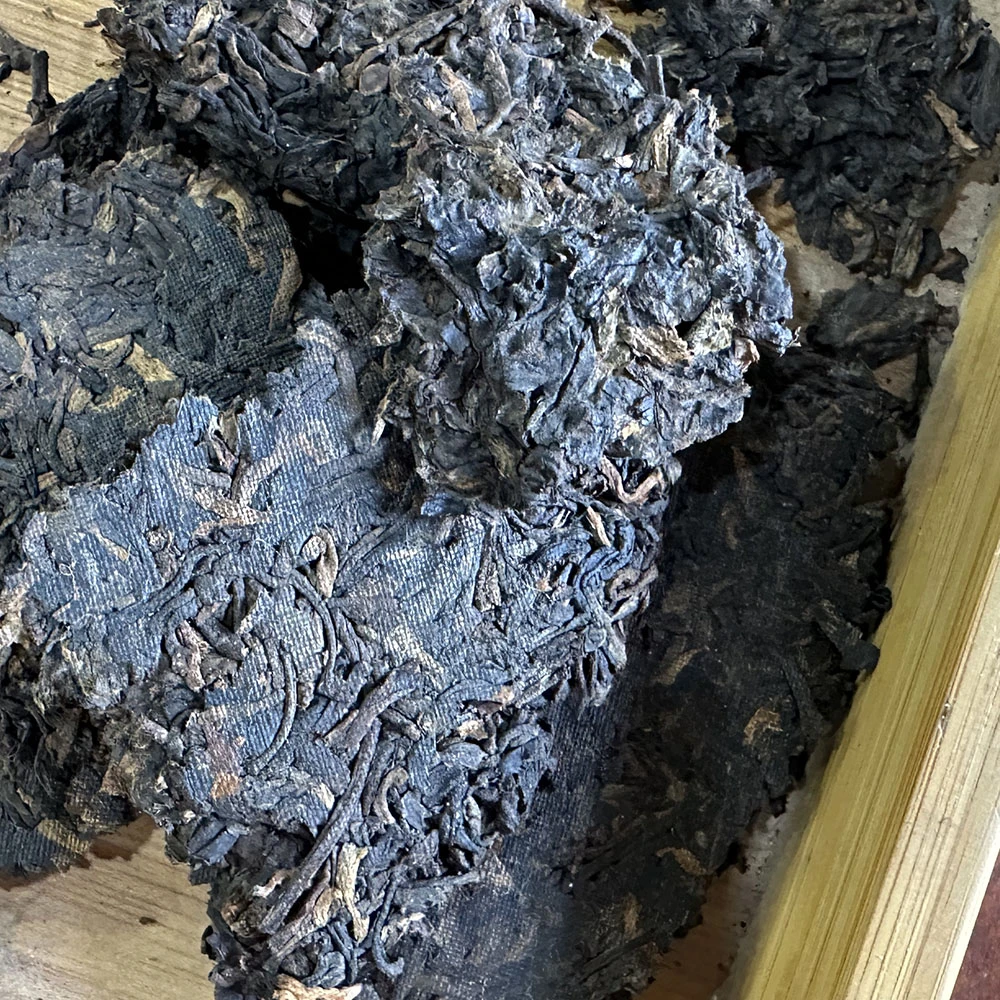 1992年李总私藏7572老熟茶100克品鉴装云南普洱茶熟茶