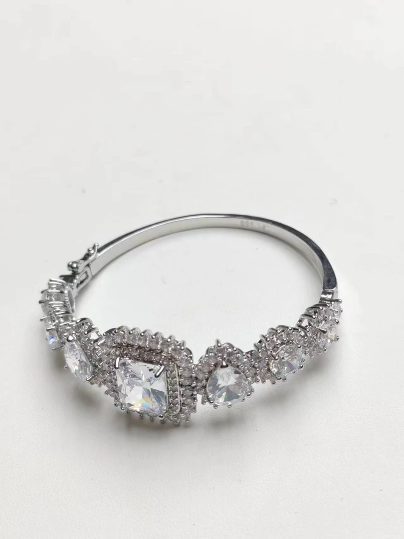 【境外专属】收藏级吊坠套盒多样性发货WJK19100