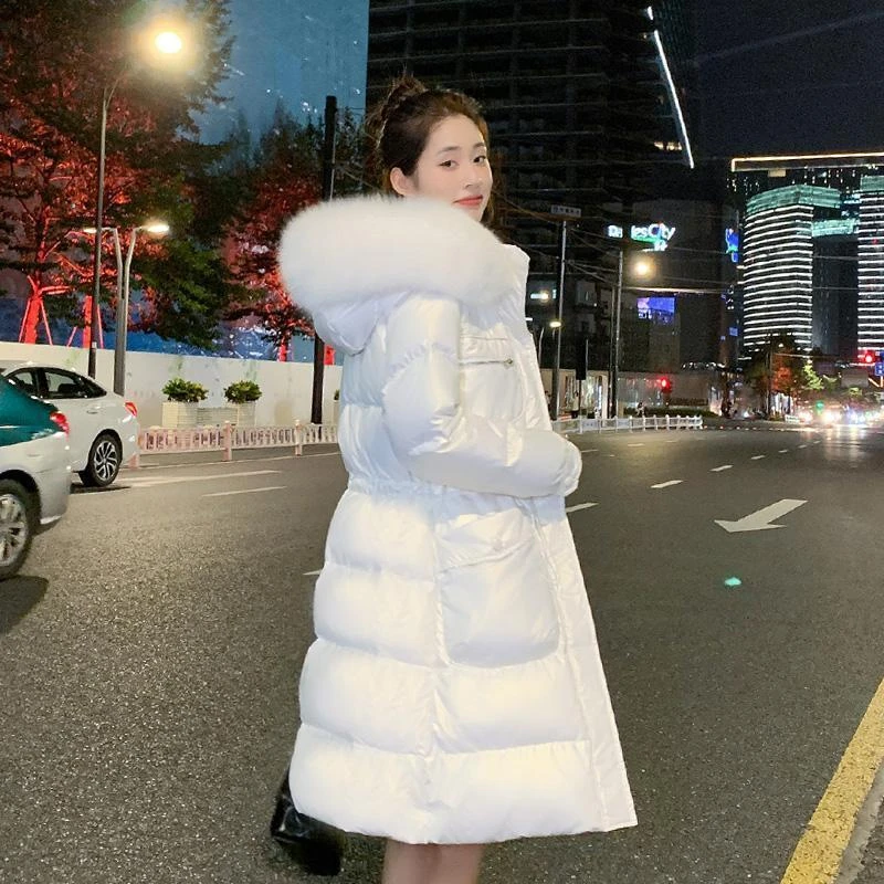 白鸭绒2023冬季新款高档免洗白色羽绒服女中长款百搭收腰保暖外套