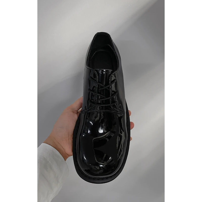 龙叨叨新款潮流韩版男复古英伦时尚休闲系带百搭漆皮黑色皮鞋