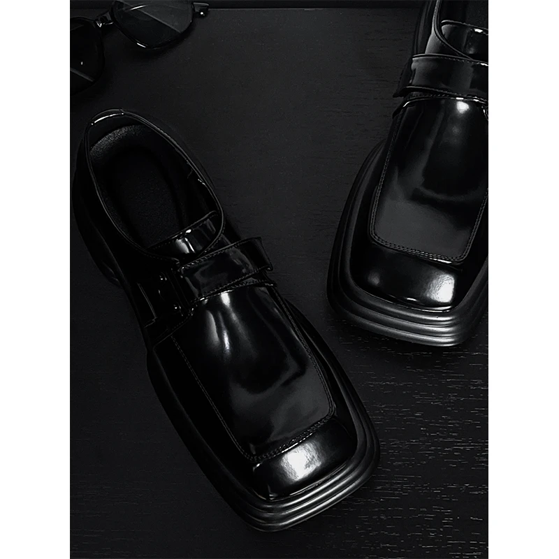 龙叨叨 小众方头高级感黑色皮鞋潮男 时髦帅气厚底英伦风休闲男鞋