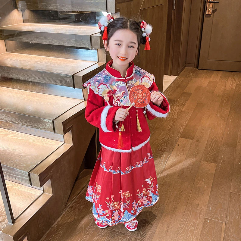 女童汉服唐装拜年服加绒红色喜庆2024新款冬季中国风马面裙两件套