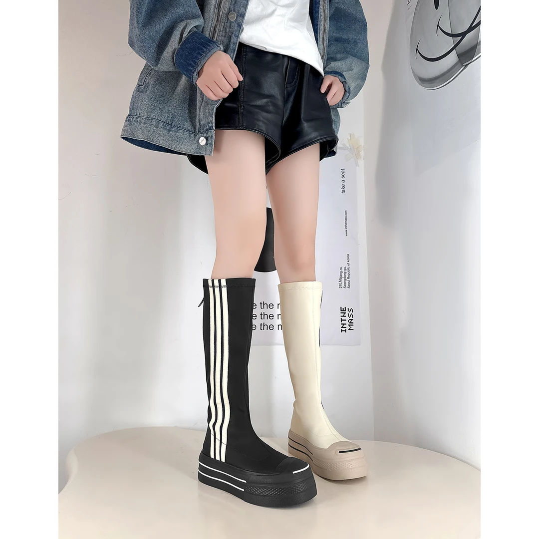 【现货尺码不多】时尚厚底增高5cm潮流百搭女士休闲鞋670-1
