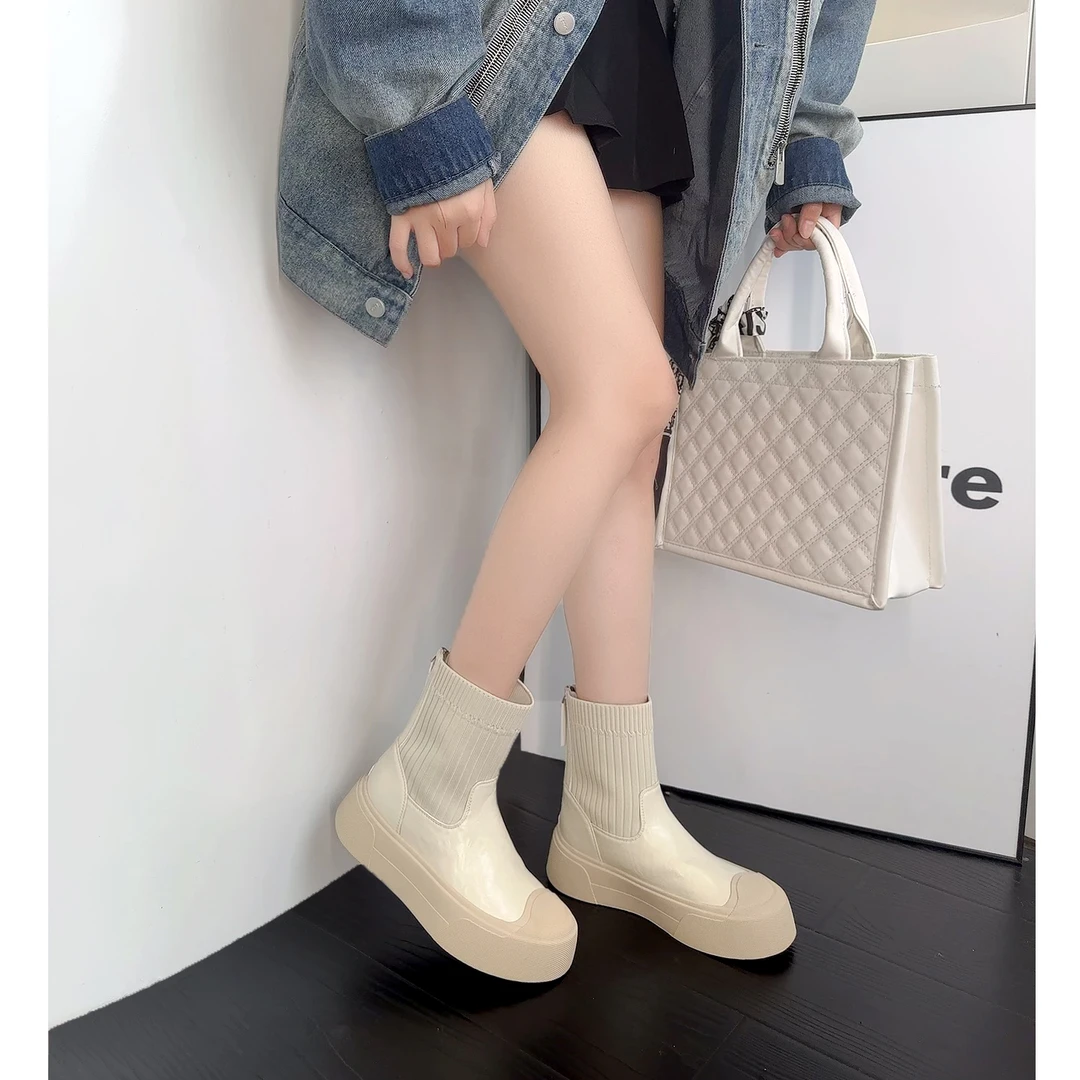 【弹力靴】增高5cm 秋冬厚底百搭女士休闲鞋弹力瘦瘦靴袜靴 999-26