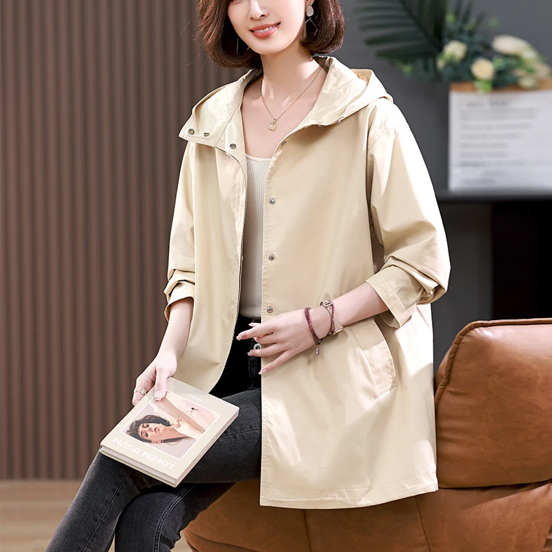 中年妈妈高端中长风衣2024春秋气质宽松大码爆款遮肉大衣女士外套