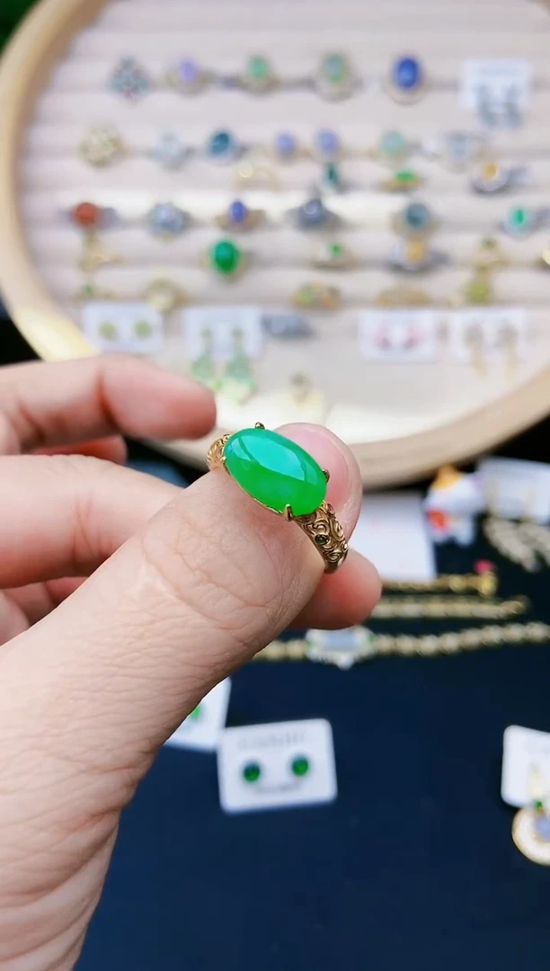 【闪购商品】翡翠戒指银S925镶嵌11111111