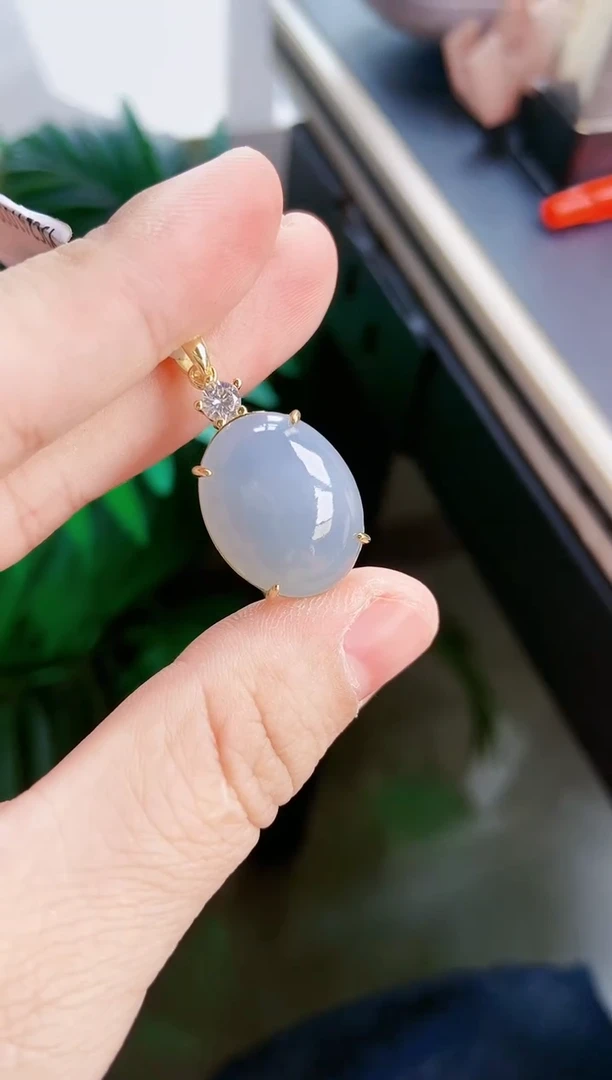 【闪购商品】翡翠颈饰银S925镶嵌11111