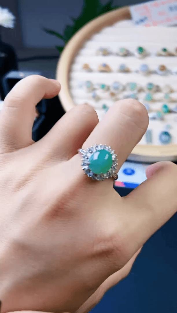 【闪购商品】翡翠戒指银S925镶嵌15511