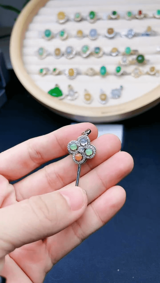 【闪购商品】翡翠颈饰银S925镶嵌1551151