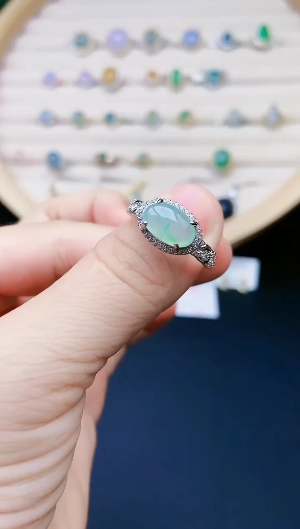 【闪购商品】翡翠戒指银S925镶嵌111111