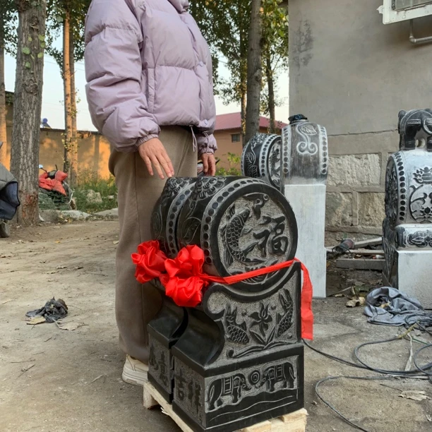 福字鱼门鼓门口摆件，青石材质，仿古做旧工艺