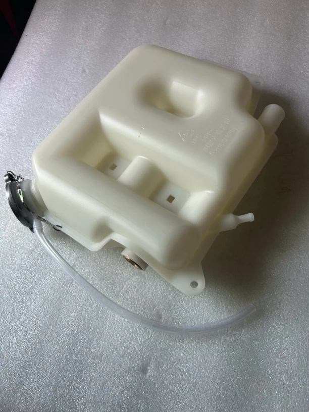 三环创客原厂小水箱副水箱膨胀水箱江淮冷却液水壶塑料付水箱